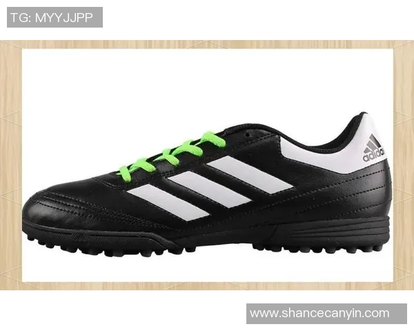 足球鞋的多样分类及其适用场景详解与选择指南